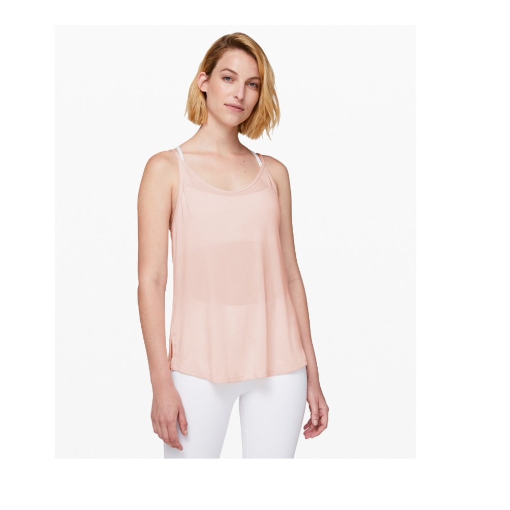 Lululemon tank.